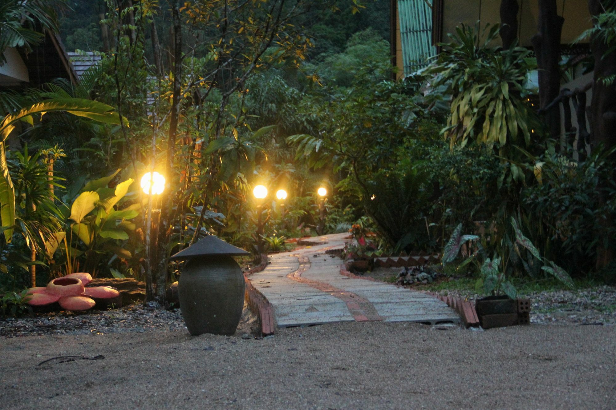 Khao Sok Green Valley Resort - Sha Certified Khao Sok National Park Eksteriør billede
